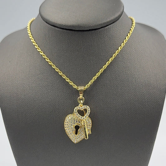 925 SILVER SET HEART AND KEY